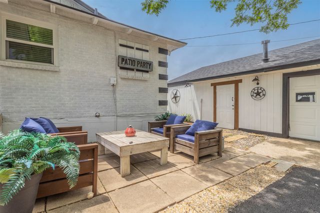 9207 Angora Street, Dallas, TX 75218