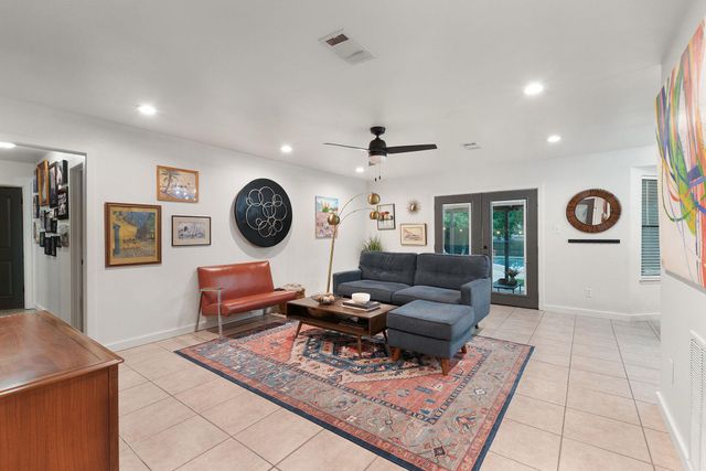 1501 Wofford DR, Burnet, TX 78611