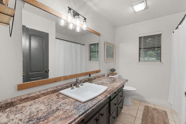 1501 Wofford DR, Burnet, TX 78611