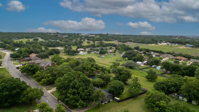 1501 Wofford DR, Burnet, TX 78611