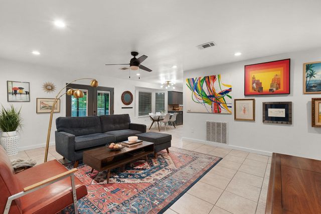 1501 Wofford DR, Burnet, TX 78611