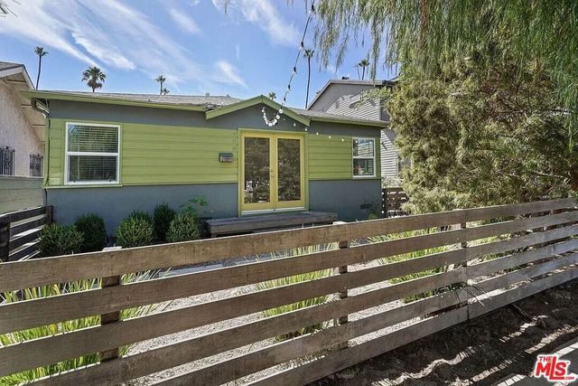 908 Venezia Avenue, Venice, CA 90291