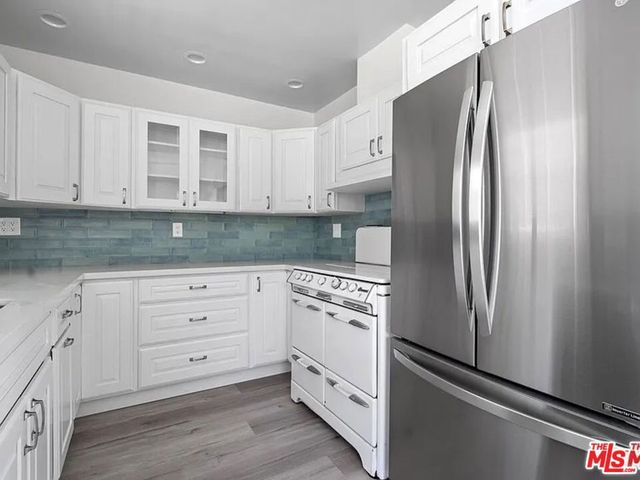 908 Venezia Avenue, Venice, CA 90291