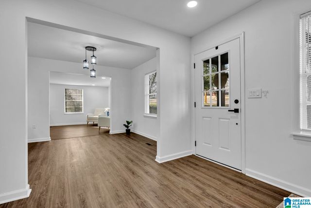 421 19TH TERRACE NE, Center Point, AL 35215