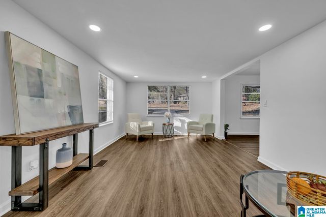 421 19TH TERRACE NE, Center Point, AL 35215