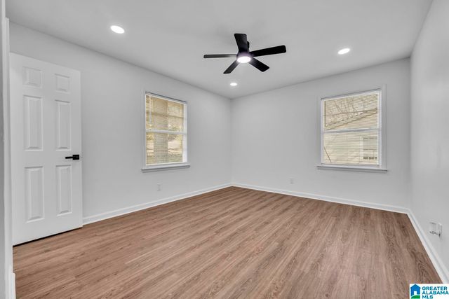 421 19TH TERRACE NE, Center Point, AL 35215