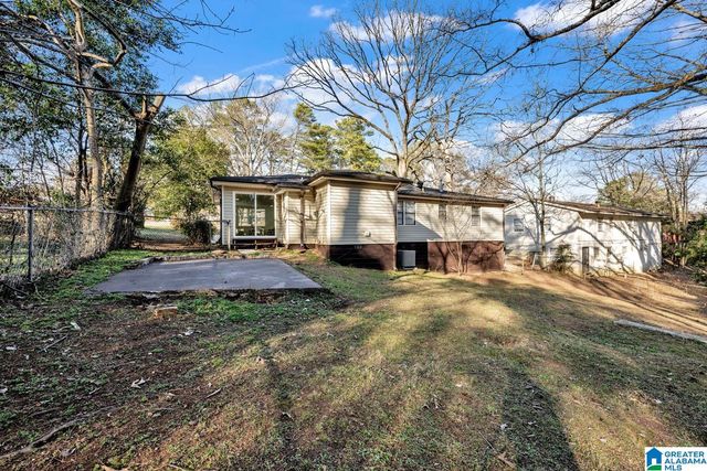 421 19TH TERRACE NE, Center Point, AL 35215