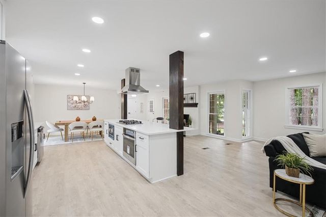 2079 Shady Lane, Tucker, GA 30084