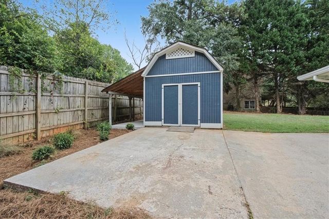 2079 Shady Lane, Tucker, GA 30084