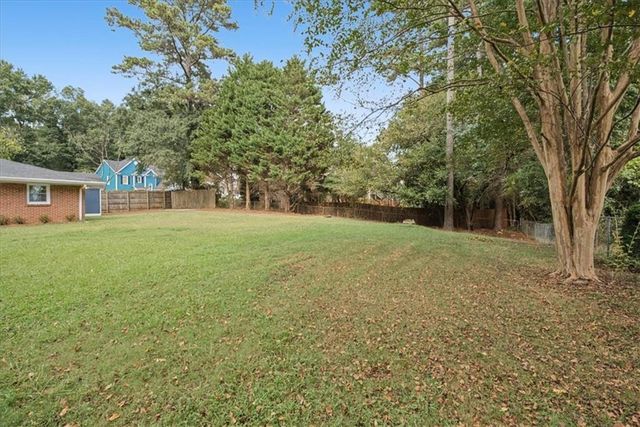 2079 Shady Lane, Tucker, GA 30084