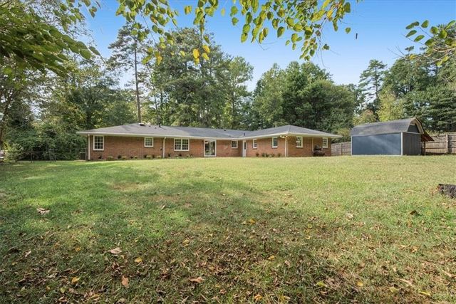 2079 Shady Lane, Tucker, GA 30084