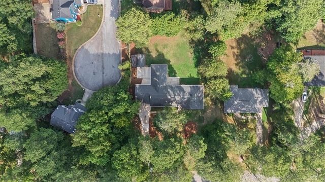 2079 Shady Lane, Tucker, GA 30084