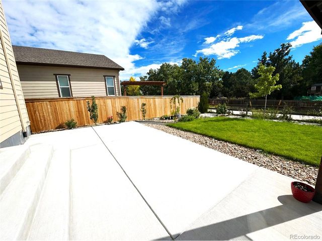 10848 Hayloft St, Parker, CO 80134