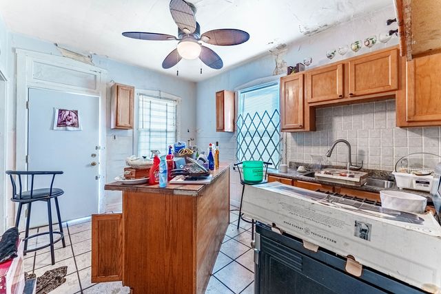 7149 S Wood Street, Chicago, IL 60636