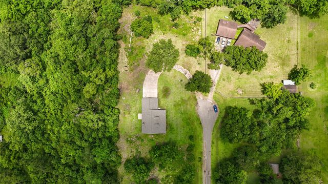1011 County Road 678, Brazoria, TX 77422