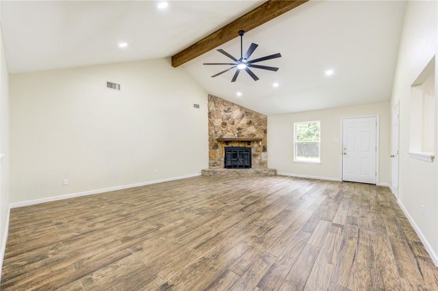 1011 County Road 678, Brazoria, TX 77422