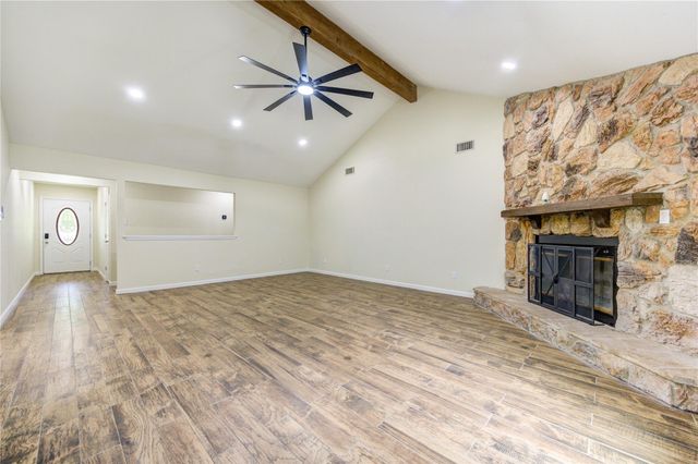 1011 County Road 678, Brazoria, TX 77422