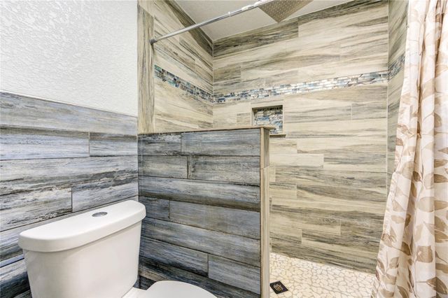 1011 County Road 678, Brazoria, TX 77422