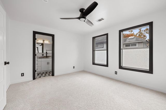 2702 S 2nd ST 1 & 2, Austin, TX 78704
