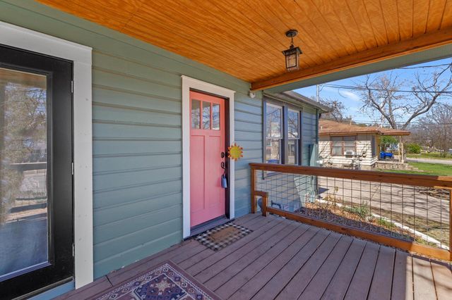 2702 S 2nd ST 1 & 2, Austin, TX 78704