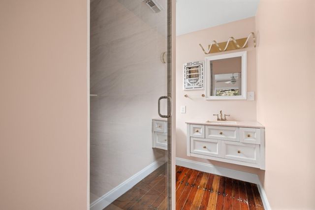 2702 S 2nd ST 1 & 2, Austin, TX 78704