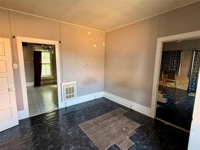 711 N Bishop ST, San Marcos, TX 78666
