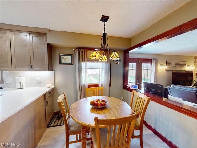 4418 Stary Drive, Parma, OH 44134