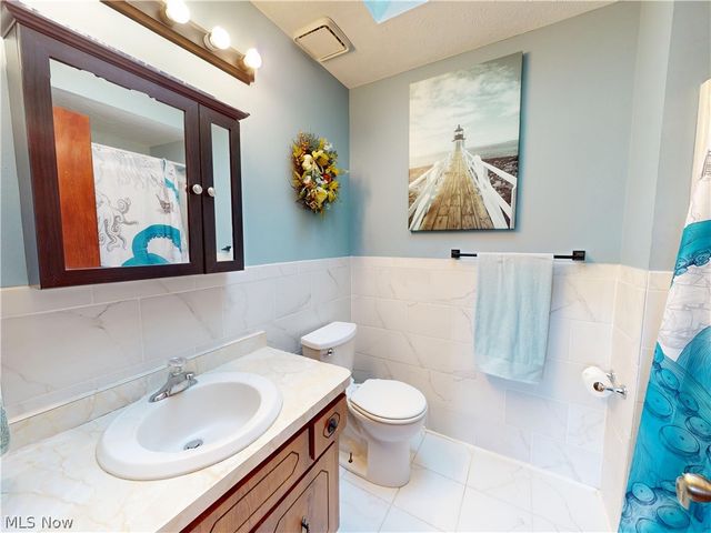 4418 Stary Drive, Parma, OH 44134