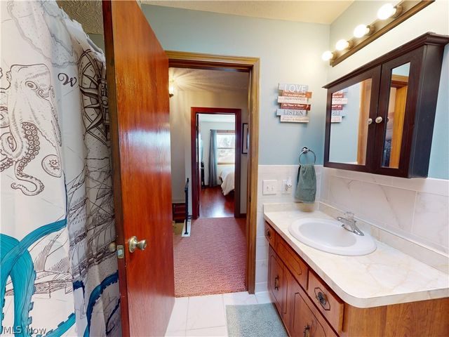 4418 Stary Drive, Parma, OH 44134