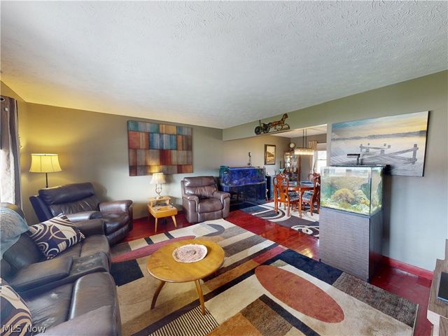 4418 Stary Drive, Parma, OH 44134