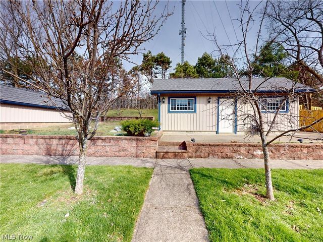 4418 Stary Drive, Parma, OH 44134