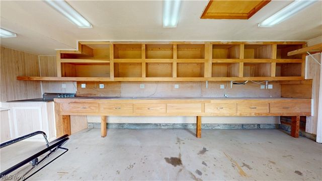 4418 Stary Drive, Parma, OH 44134