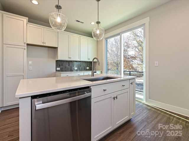 904 Callahan Street EQX1663, Charlotte, NC 28206