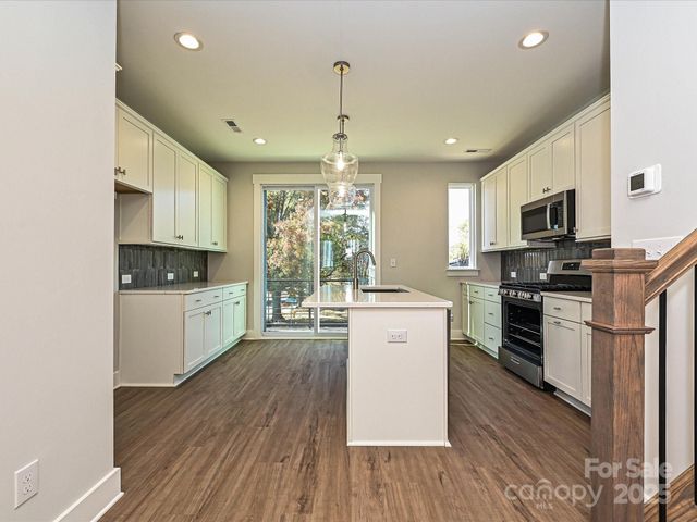 904 Callahan Street EQX1663, Charlotte, NC 28206