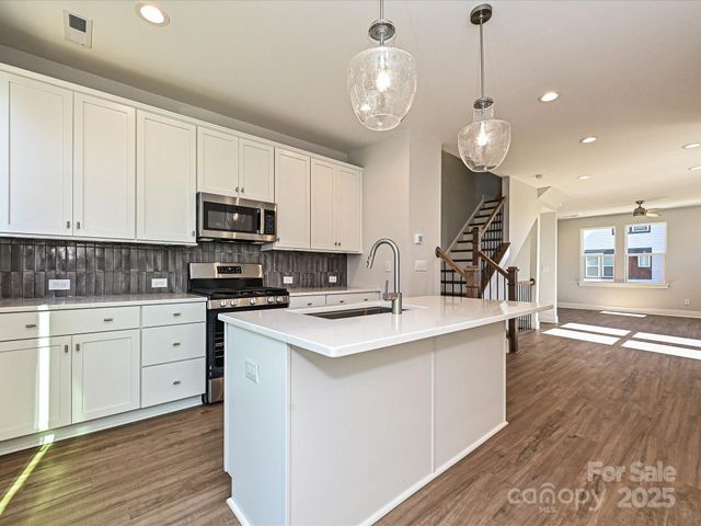 904 Callahan Street EQX1663, Charlotte, NC 28206