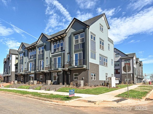 904 Callahan Street EQX1663, Charlotte, NC 28206