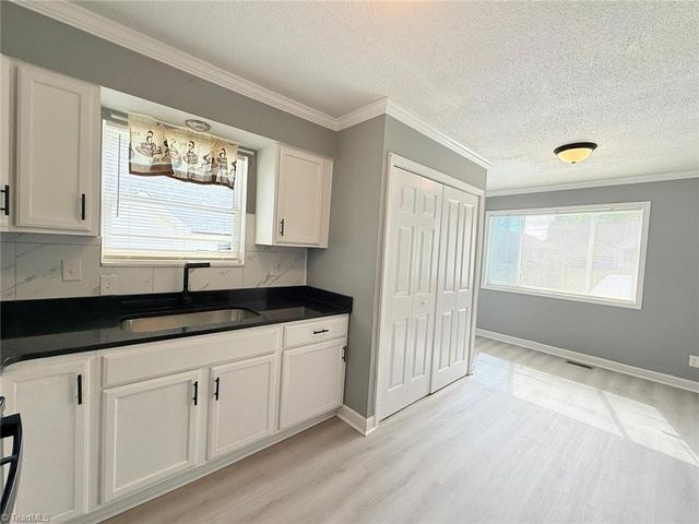 609 Cross Street, High Point, NC 27260