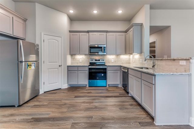2810 Clover Drive, Sherman, TX 75092