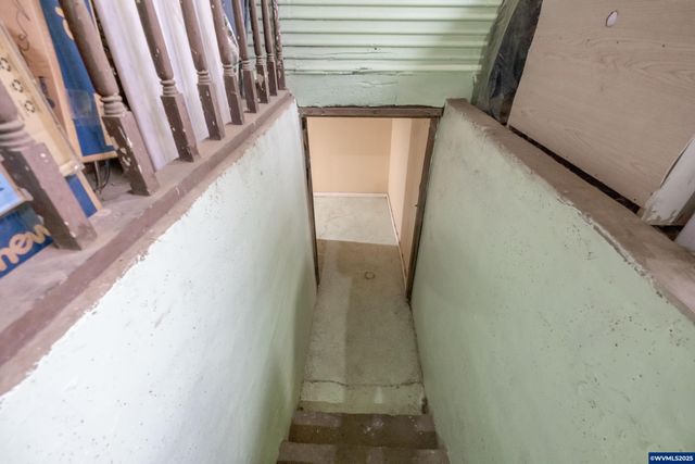 236 Walker Ln NW, Albany, OR 97321