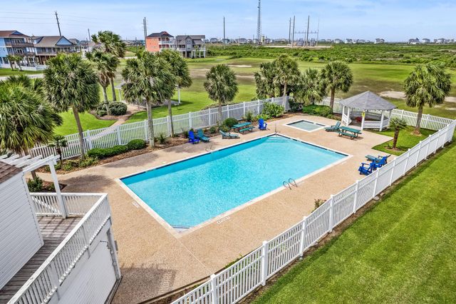 3807 Carmel Court, Galveston, TX 77554