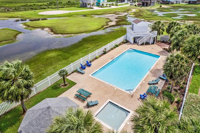 3807 Carmel Court, Galveston, TX 77554