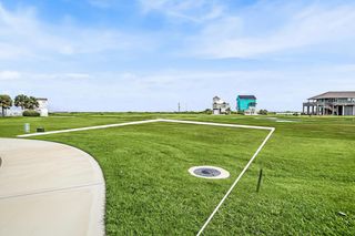 3807 Carmel Court, Galveston, TX 77554