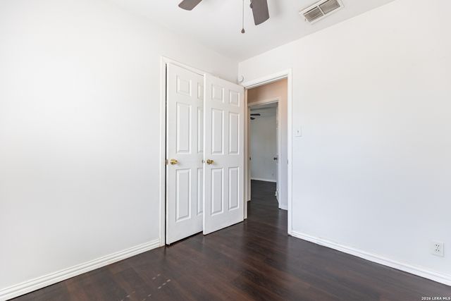 7802 RIMFIRE DR, San Antonio, TX 78227