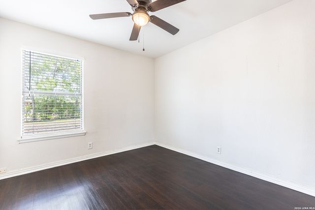 7802 RIMFIRE DR, San Antonio, TX 78227