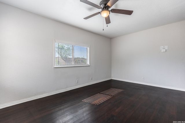 7802 RIMFIRE DR, San Antonio, TX 78227