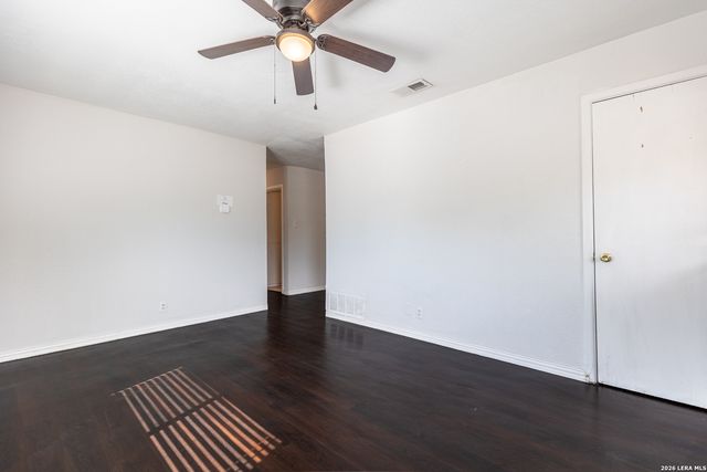 7802 RIMFIRE DR, San Antonio, TX 78227