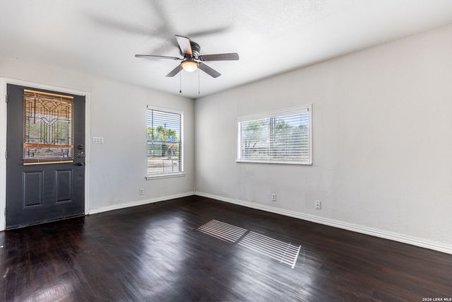 7802 RIMFIRE DR, San Antonio, TX 78227