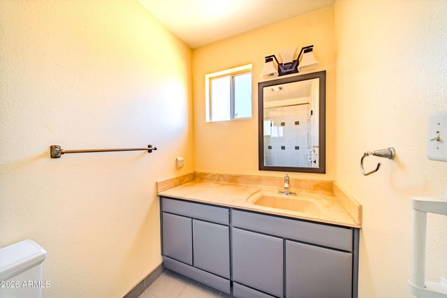 3408 W Purdue Avenue, Phoenix, AZ 85051