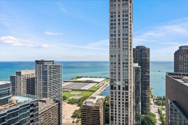 512 N MCCLURG Court 4904, Chicago, IL 60611
