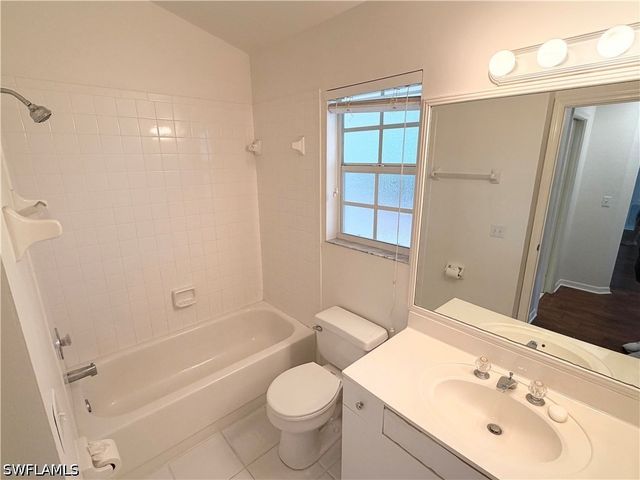 3999 Quails WALK, Bonita Springs, FL 34134